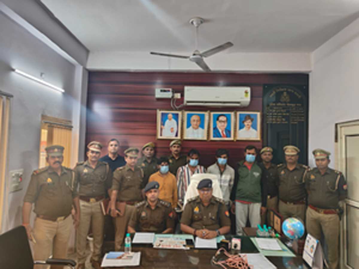 शराबी व्यक्ति मां समेत घरवालों से करता था मारपीट, भाई ने दोस्तों के साथ मारकर नहर में फेंका